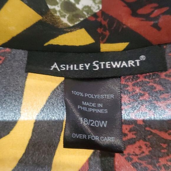 Ashley Stewart Animal Print Blouse, Gently Used, Size 18/20W, 100% Polyester - Picture 3 of 5